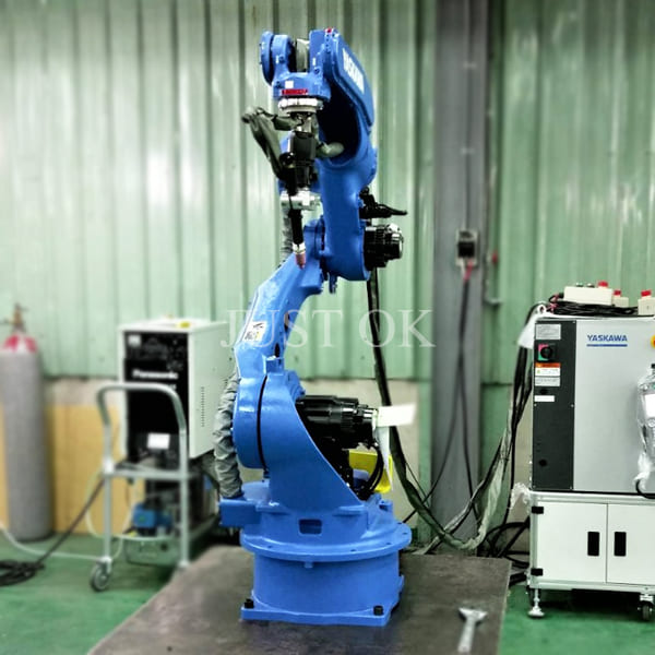Argon TIG welding robot